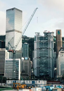 加拿大建筑工地招抹灰工保溫工園藝工月薪3萬加包吃住正規(guī)工簽