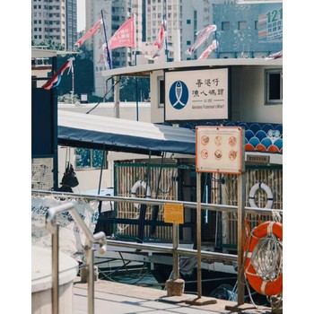 香港招貴州貴陽保安保潔搬運工正規(guī)工簽月薪19000