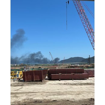 加拿大月薪3萬加招四川廣安木工電焊工水電工挖機鏟車司機包吃住