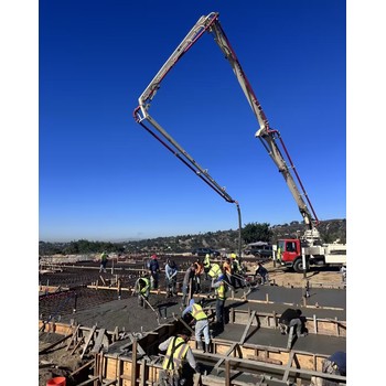 加拿大月薪3萬加招四川廣安木工電焊工水電工挖機鏟車司機包吃住