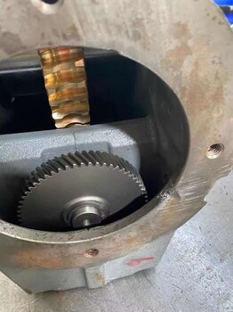 MC3PLHT05減速箱QY630-50-01減速電機