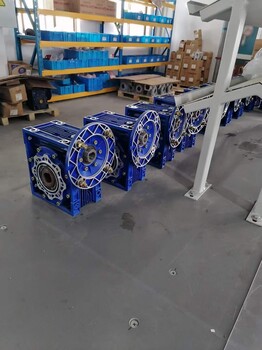 PG60-4地腳減速機(jī)KF37DRS90L4減速電機(jī)