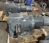 K107-YB2.2-8P-141.93齒輪減速機MC3PEHT06減速電機