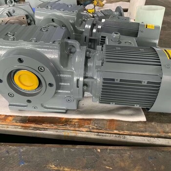 KAF127-14.09M6B臥式減速器SF97DRS80M4減速電機