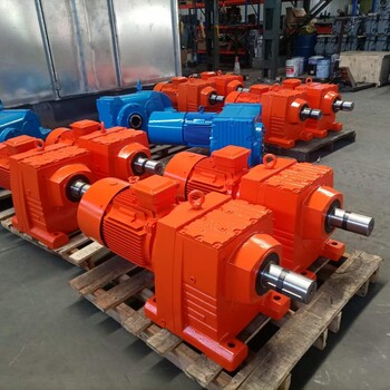 R87-Y5.5KW-8.3M1臥式減速器M3PHF30減速電機
