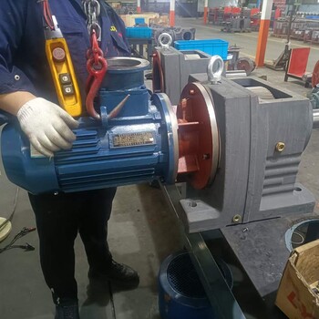 MC3PLHT05減速箱QY630-50-01減速電機