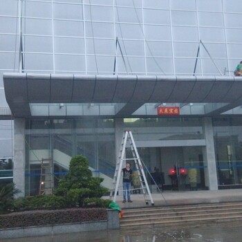 大旺高新區物業保潔托管收費、樓道清潔、小區工廠保潔服務