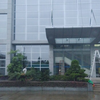 佛山市高明區高空作業外墻清洗補漏工程