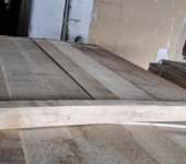 欧洲杨木26、32、50mm厚直边板材