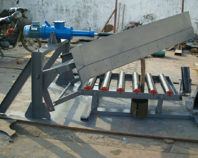 红河电液动犁式卸料器厂家电话,可变槽角犁煤器价格