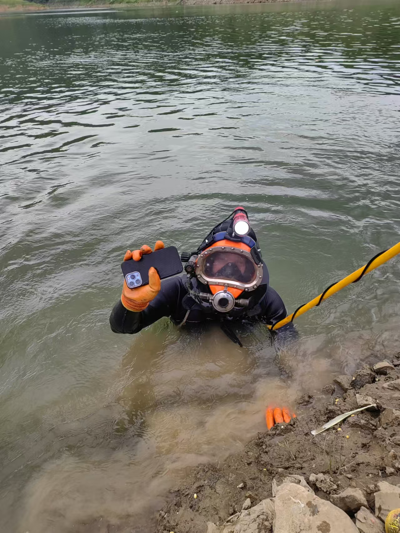 湖北黄冈水下切割价格 水下安装公司