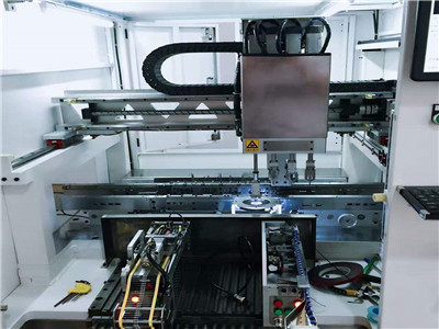 呼和浩特回收实验室自动化设备 收购瓦楞纸平压平模切机工厂机房拆除