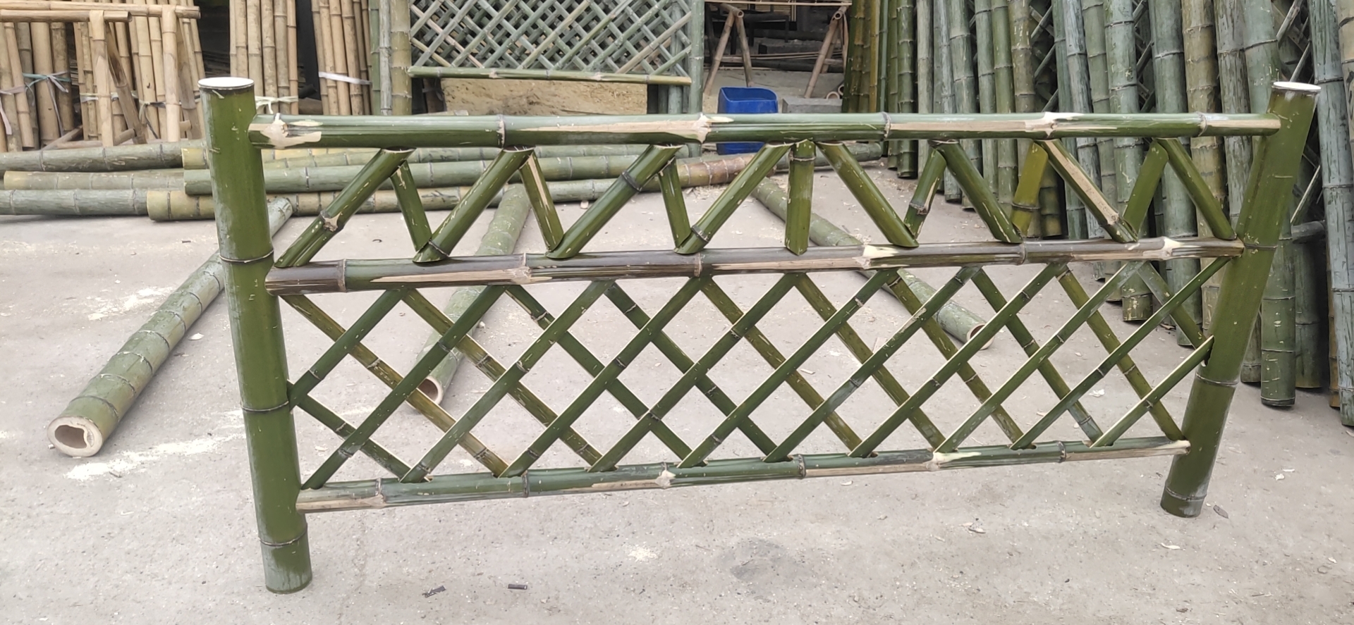 汕尾 竹篱笆 竹子栅栏九江湖口绿化护栏仿竹护栏