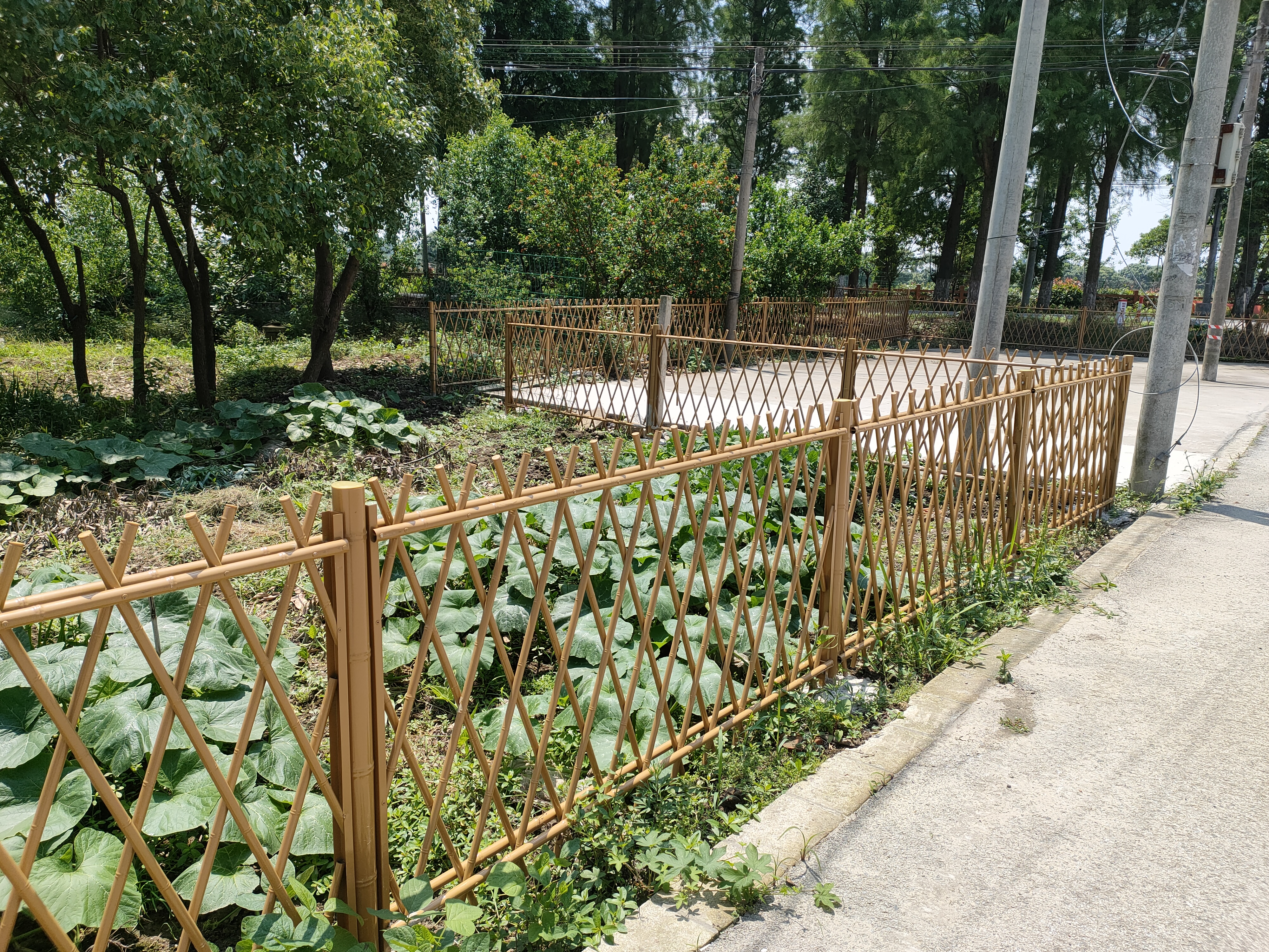 榆林 竹篱笆 竹片栅栏凉山木里塑钢护栏仿竹护栏