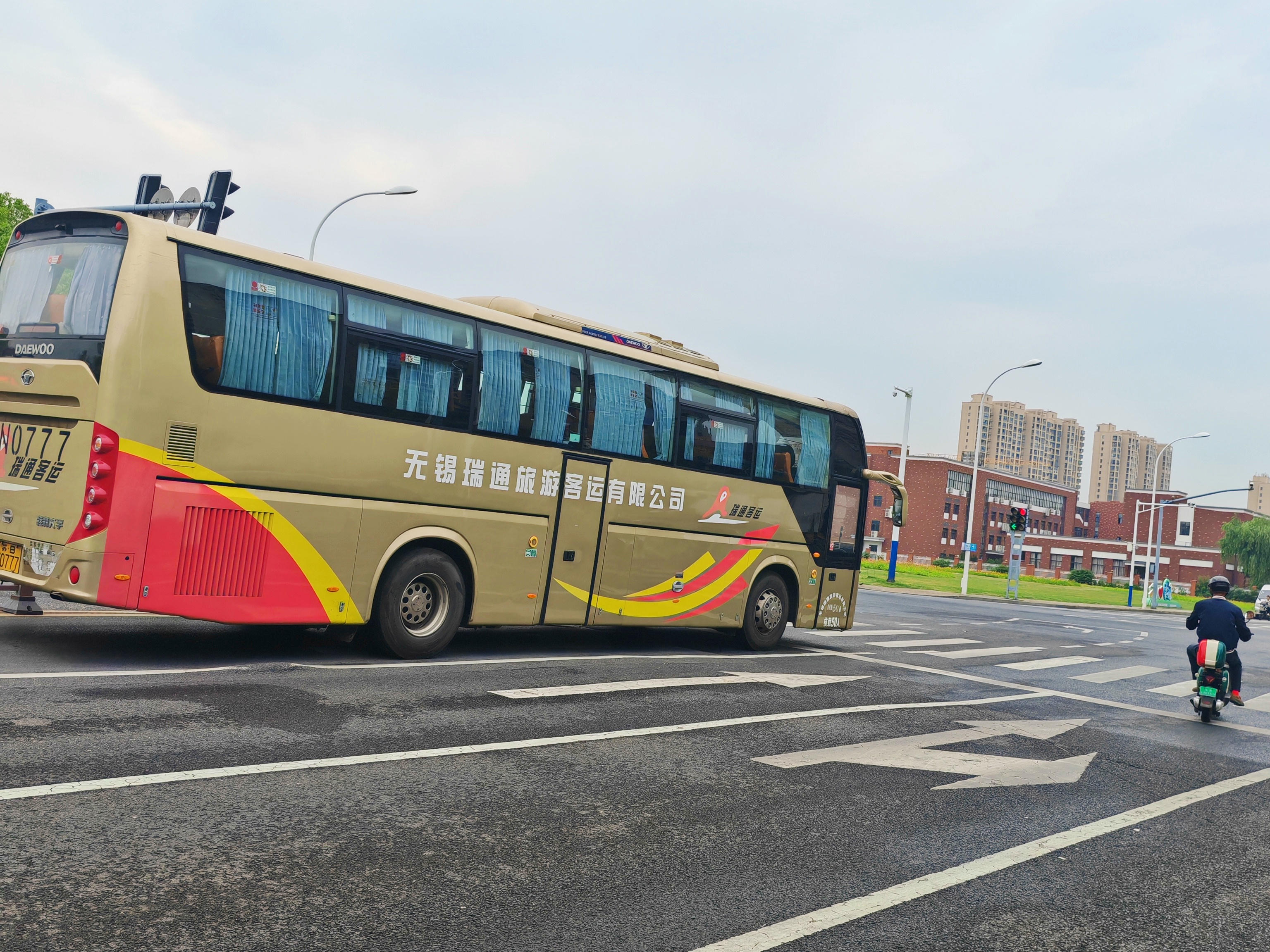 邯郸、邢台到个旧直达长途汽车