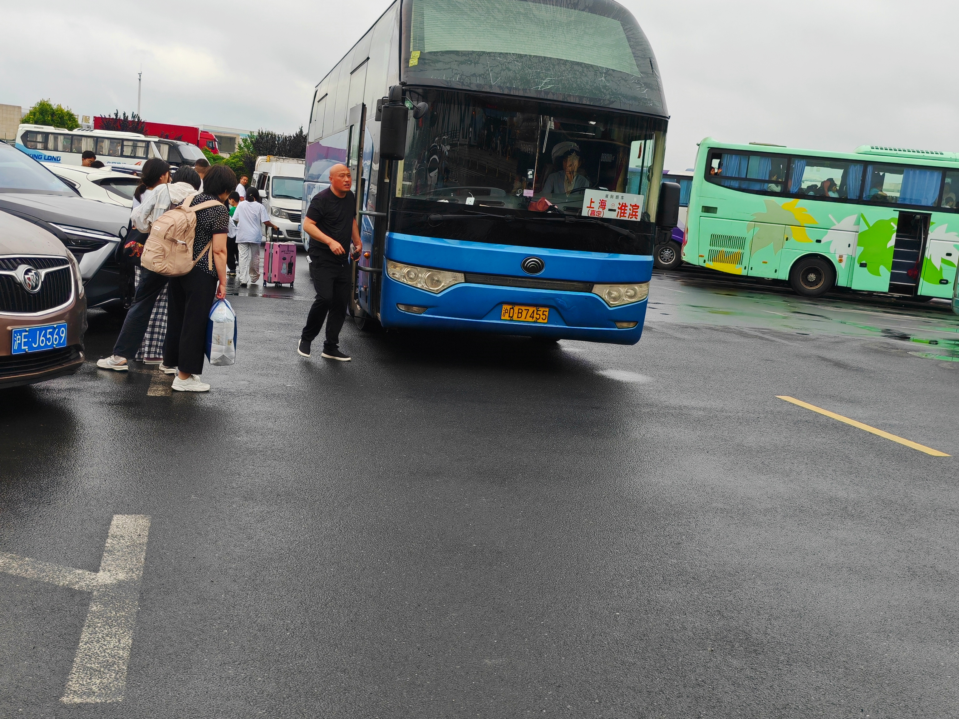 邯郸、邢台到靖江的大巴车