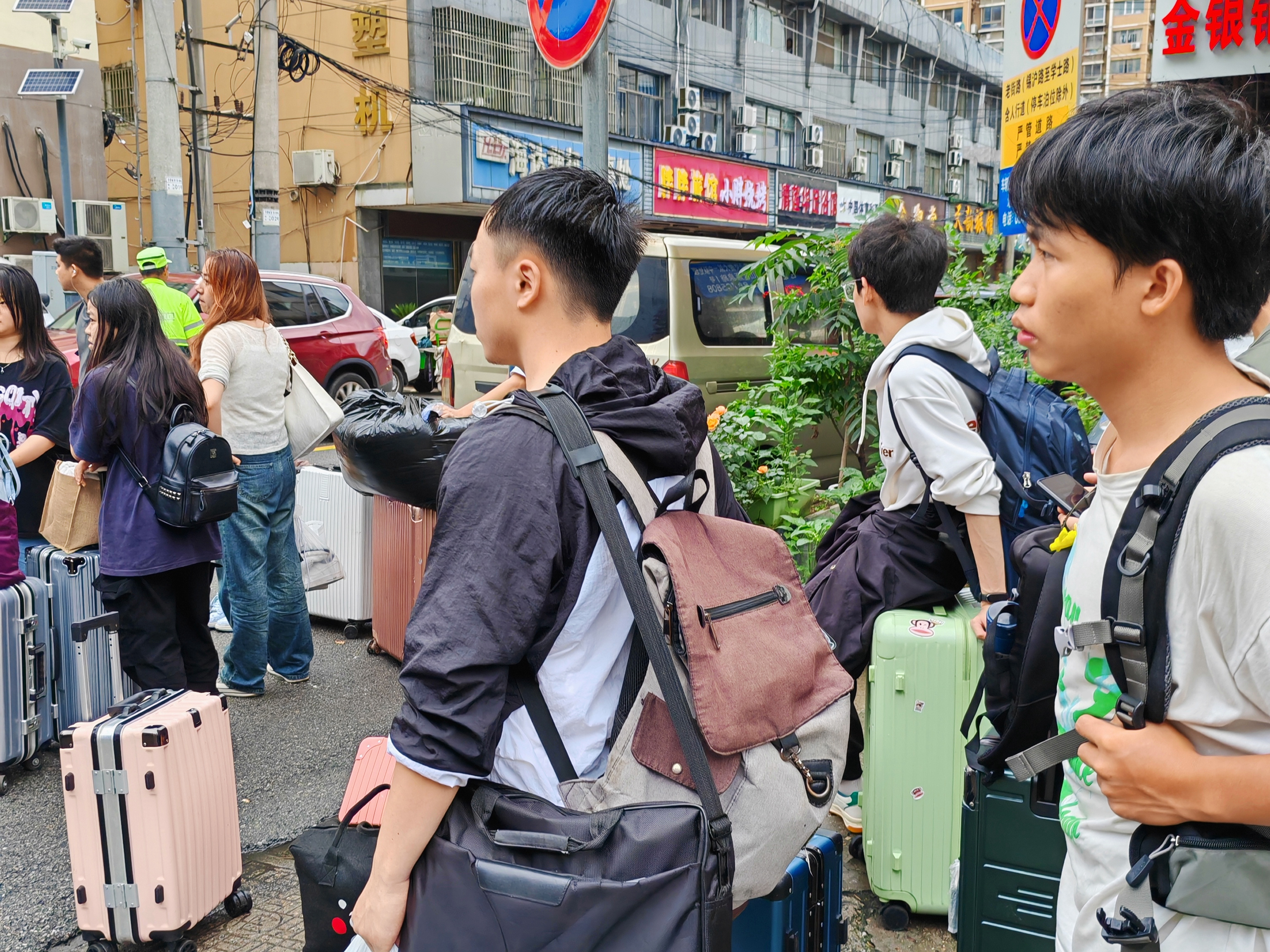 天津到沿河长途直达汽车