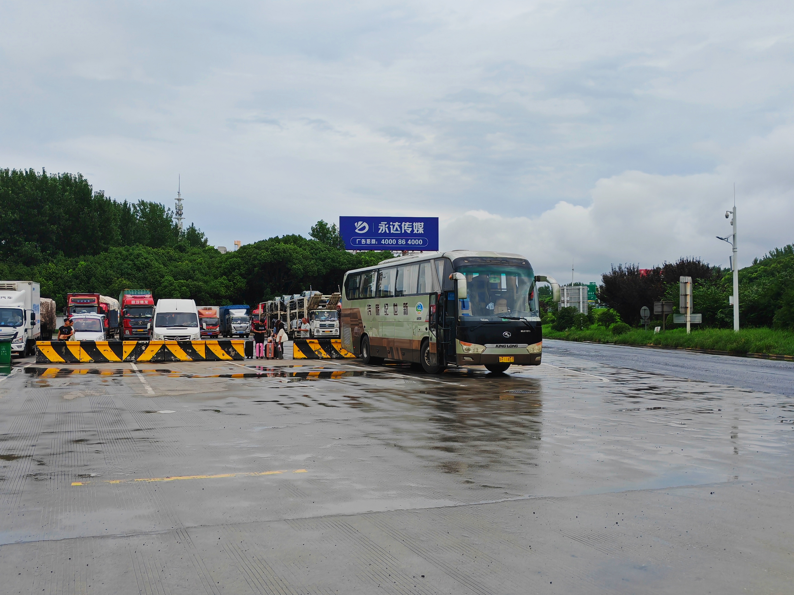 曲靖到象山直达长途汽车/直达长途汽车预约/客车