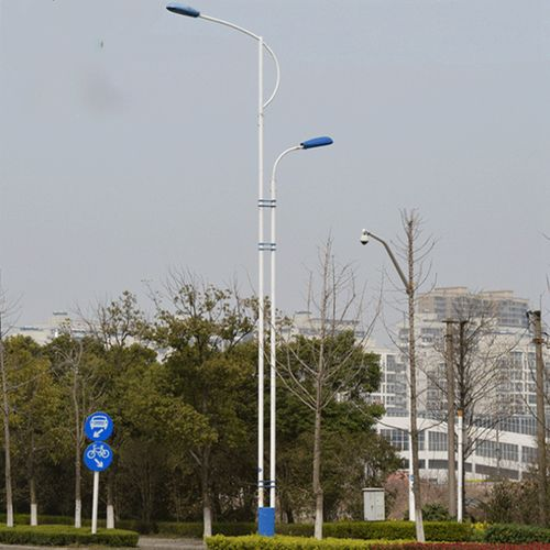 濮阳方管路灯厂家当地设计方案