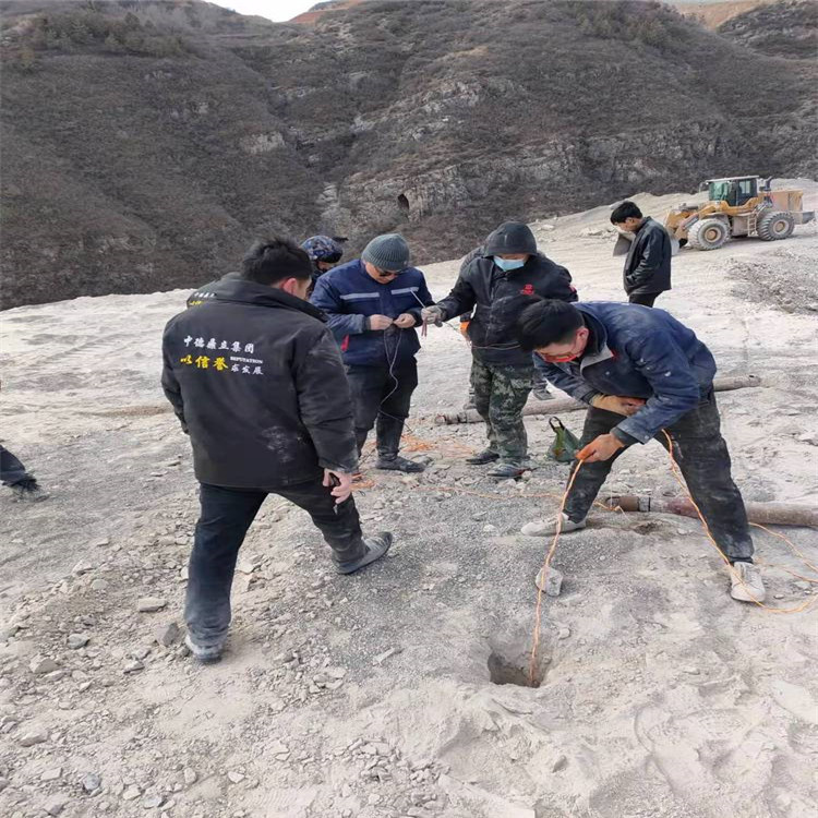 河北沧州掘进回采一次性气体压裂管设备厂家