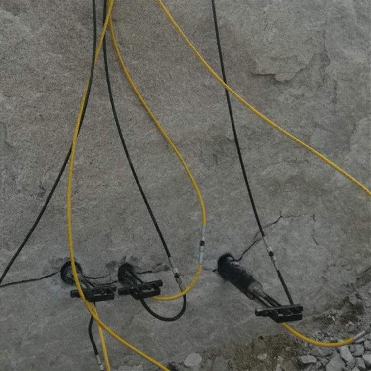内蒙古乌海岩石霹雳设备分裂机产品咨询