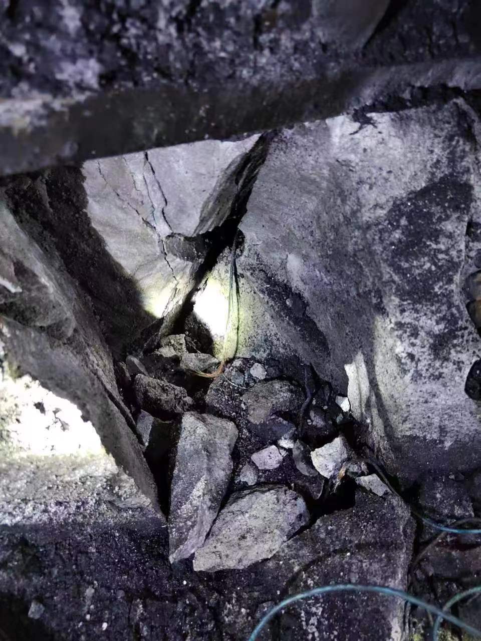 内蒙古兴安盟隧道掘进施工爆裂技术