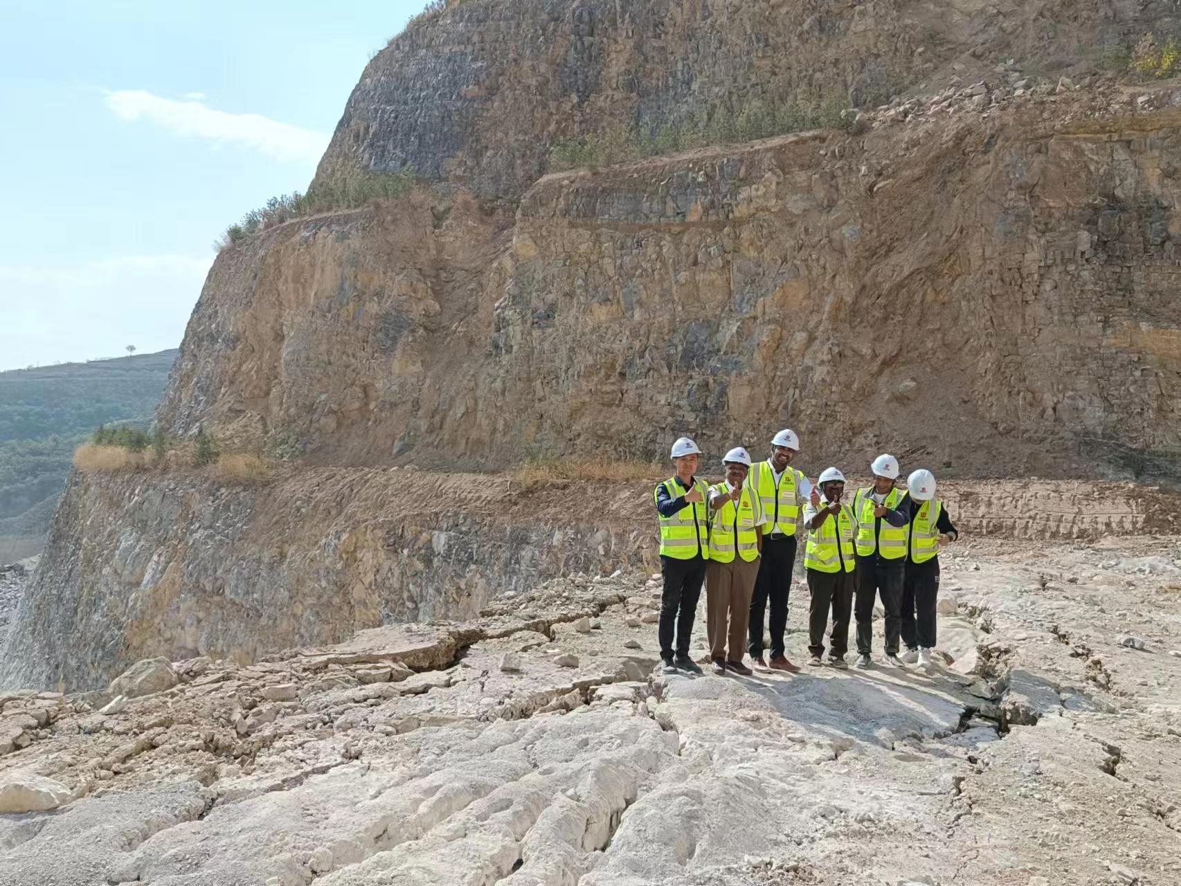 浙江丽水一次性致裂管矿山开采