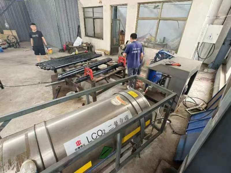 新疆伊犁哈萨克矿山隧道气体爆破设备咨询