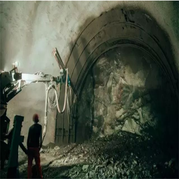青海隧道掘进开采分裂机静态劈裂棒技术公司