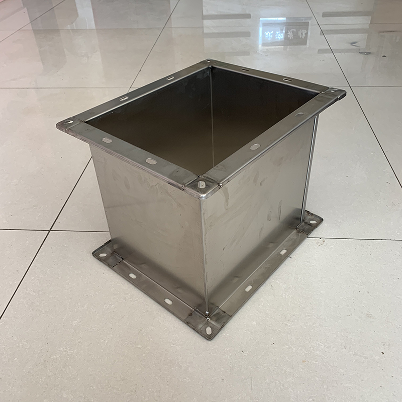 廣州南沙區(qū)角鐵風管風管自動焊接