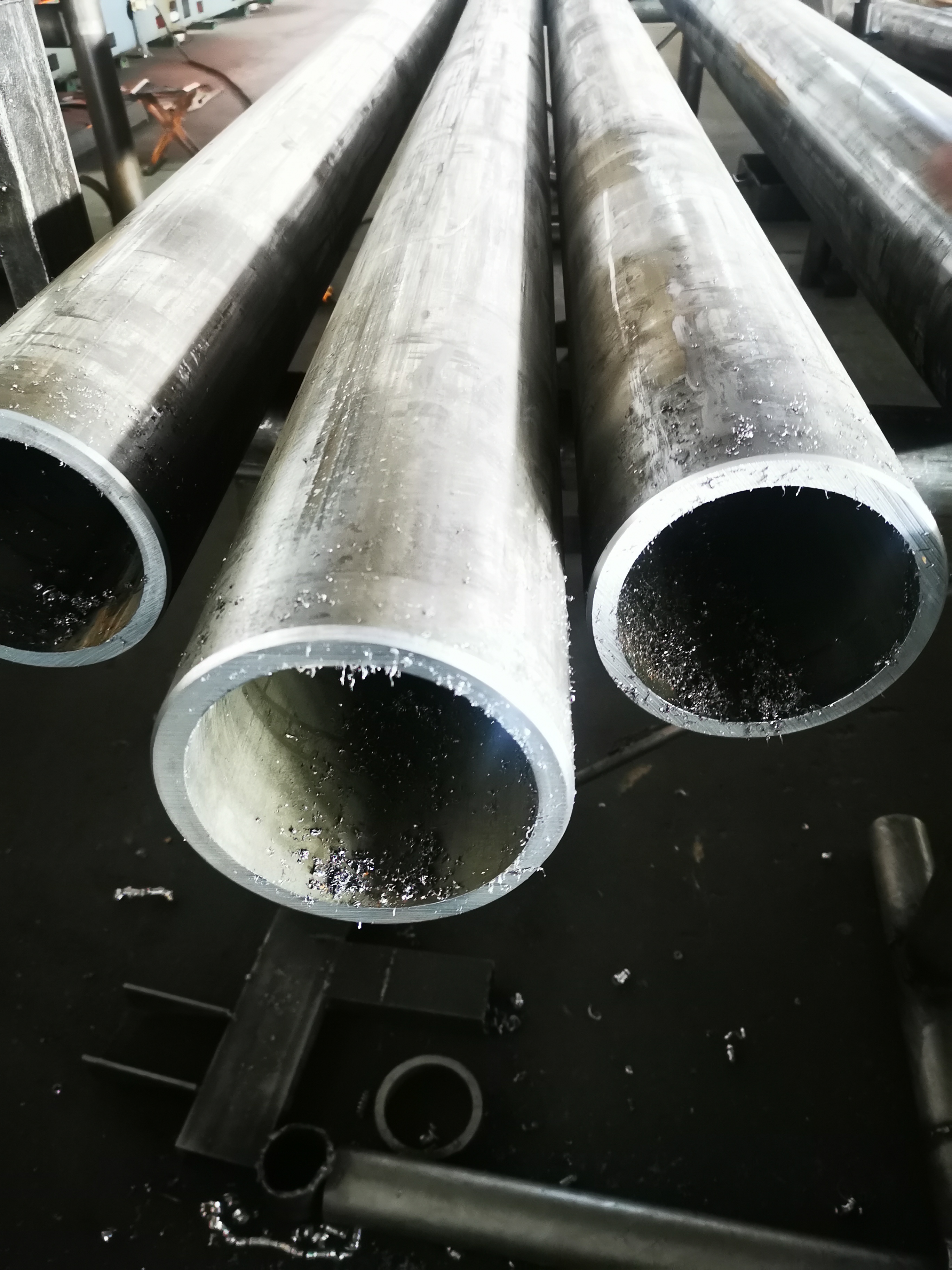 冷拔精密钢管厂家生产 136x16冷轧精密管厂家