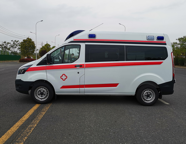 汉沽120救护车跨省市租赁/异地救护车运送病人