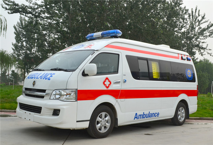 宝山长途病人转运救护车接送患者救护车