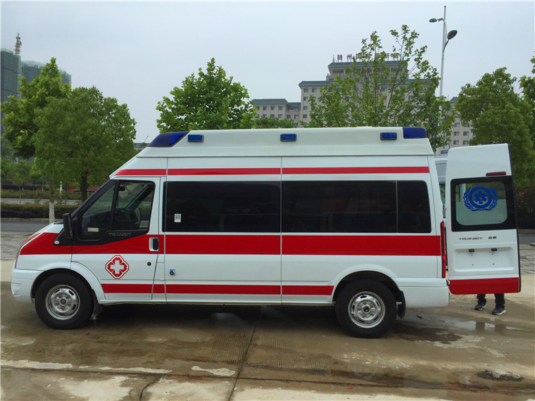 石柱病人转院跨省运送患者接送患者救护车