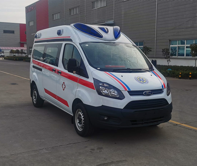 湛江救护车服务跨省转运病人 全国就近派车
