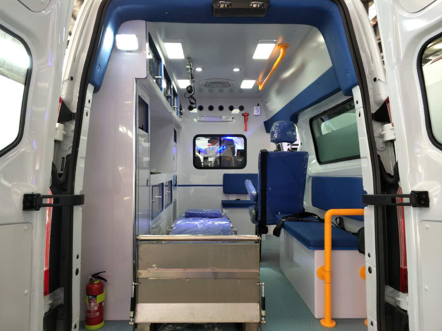 天津救护车出租市区转院接送收费标准