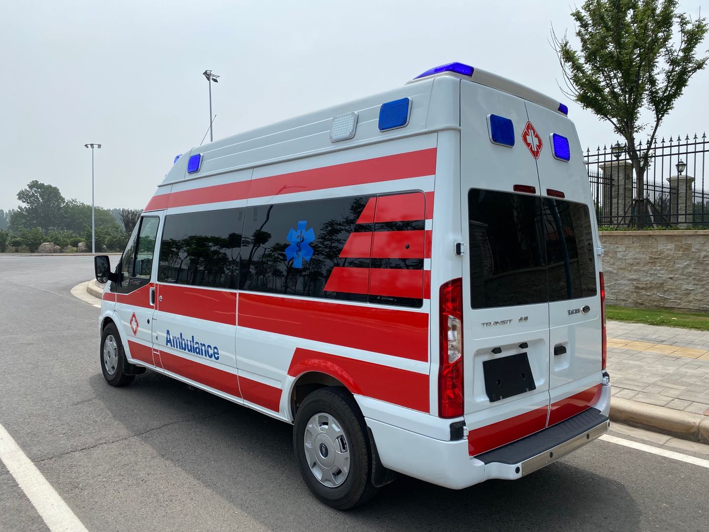 中山大学附属第(三)跨省120救护车,护送病人出院,快速派车