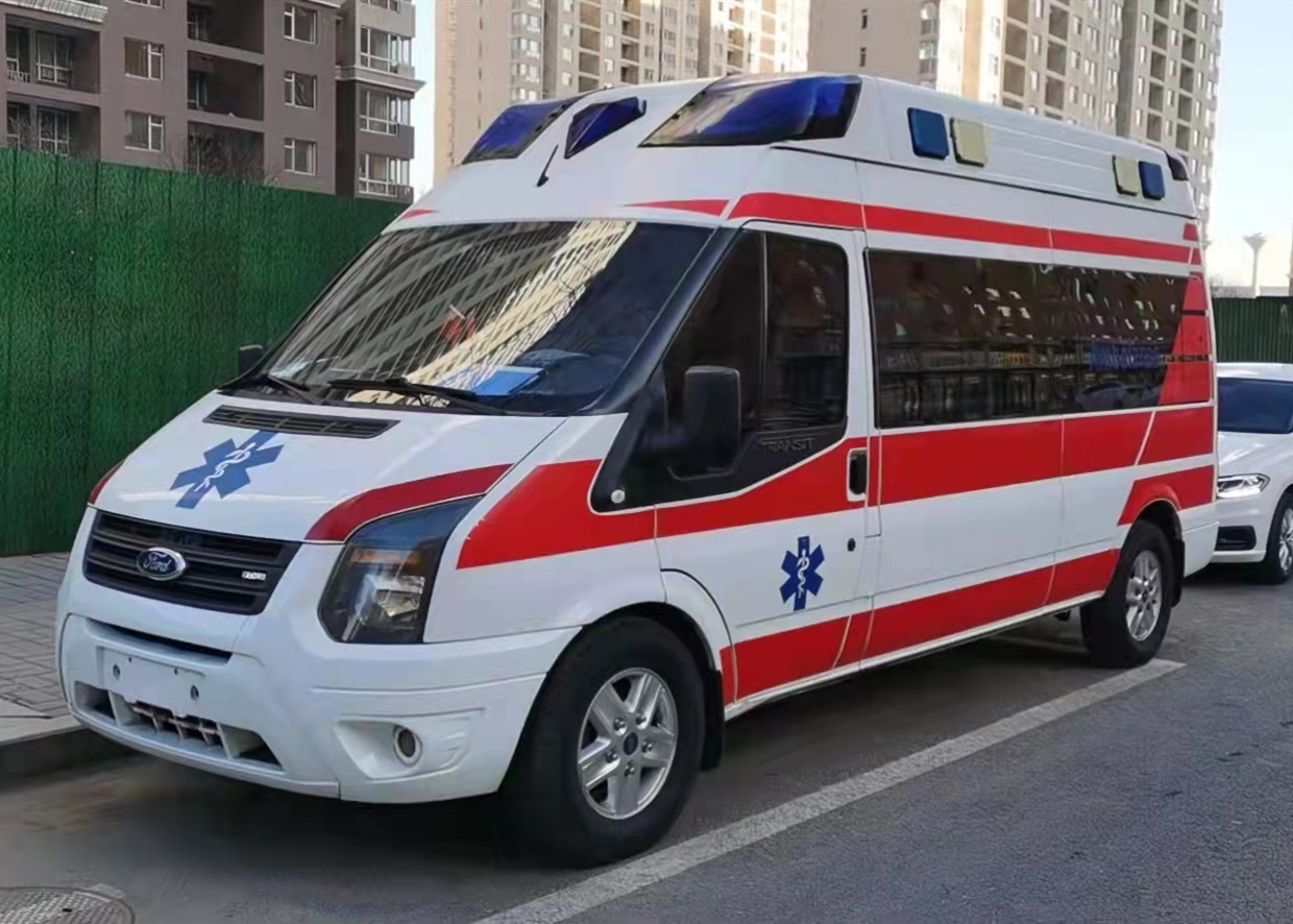 铜仁长途120救护车-接送病人出院回家-全国救护团队