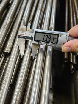 内孔42.4mm冷轧无缝钢管定制