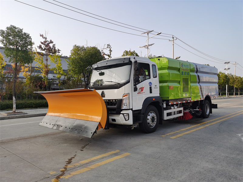 扫路车道路洗扫车自动洗扫车