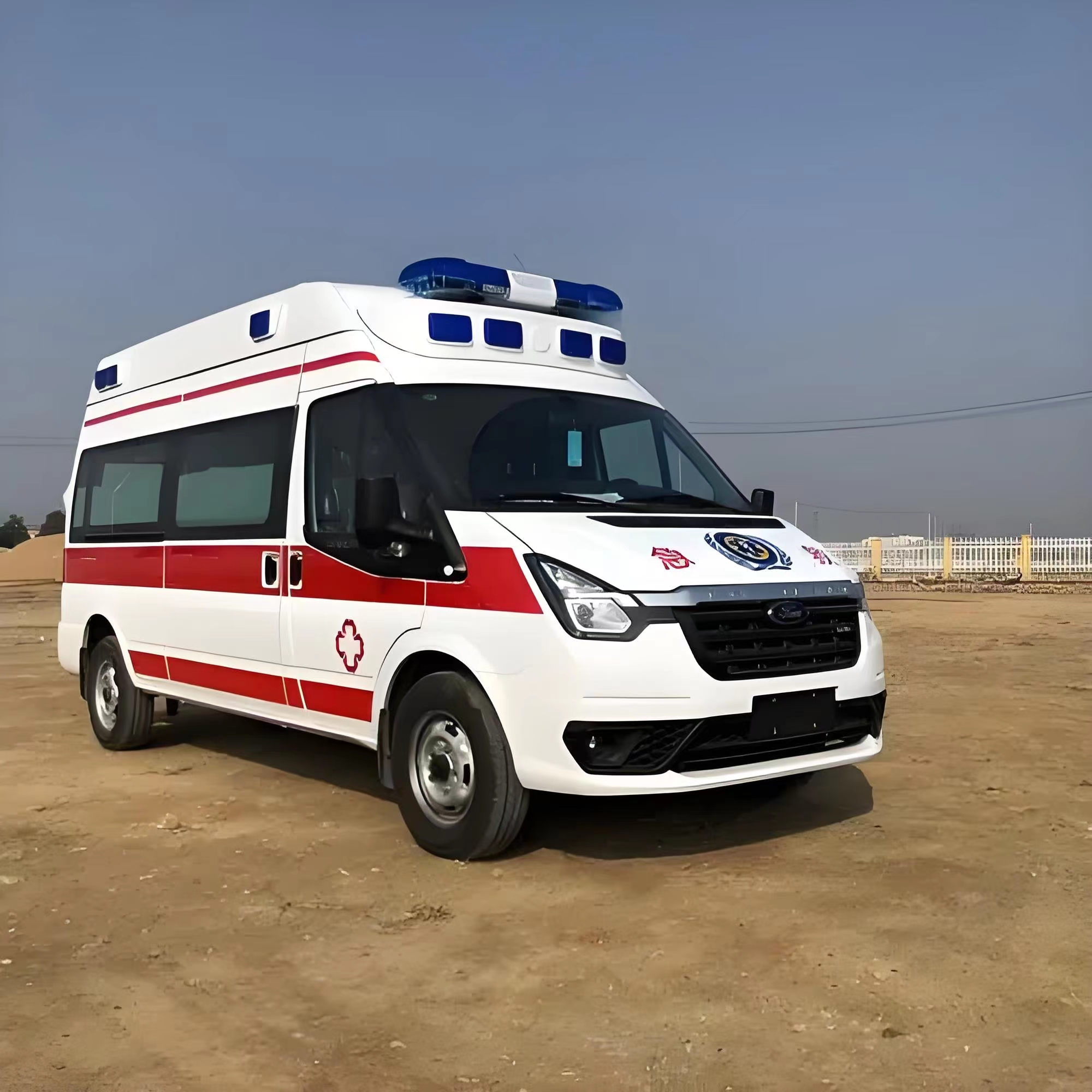 桂林120救护车出租-长途救护车病人转运-费用透明