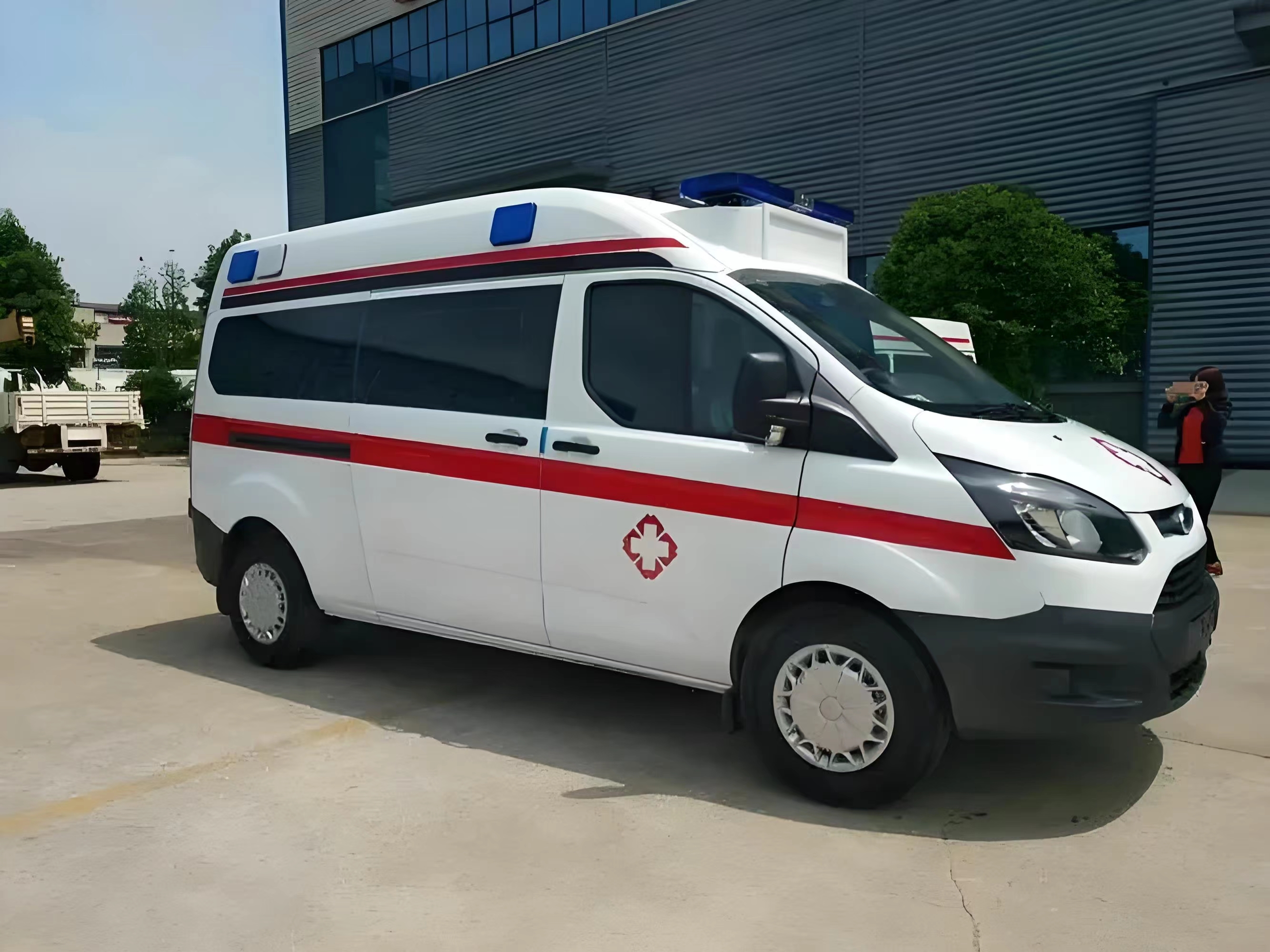 潮州私人救护车出租-救护车跨省-费用透明