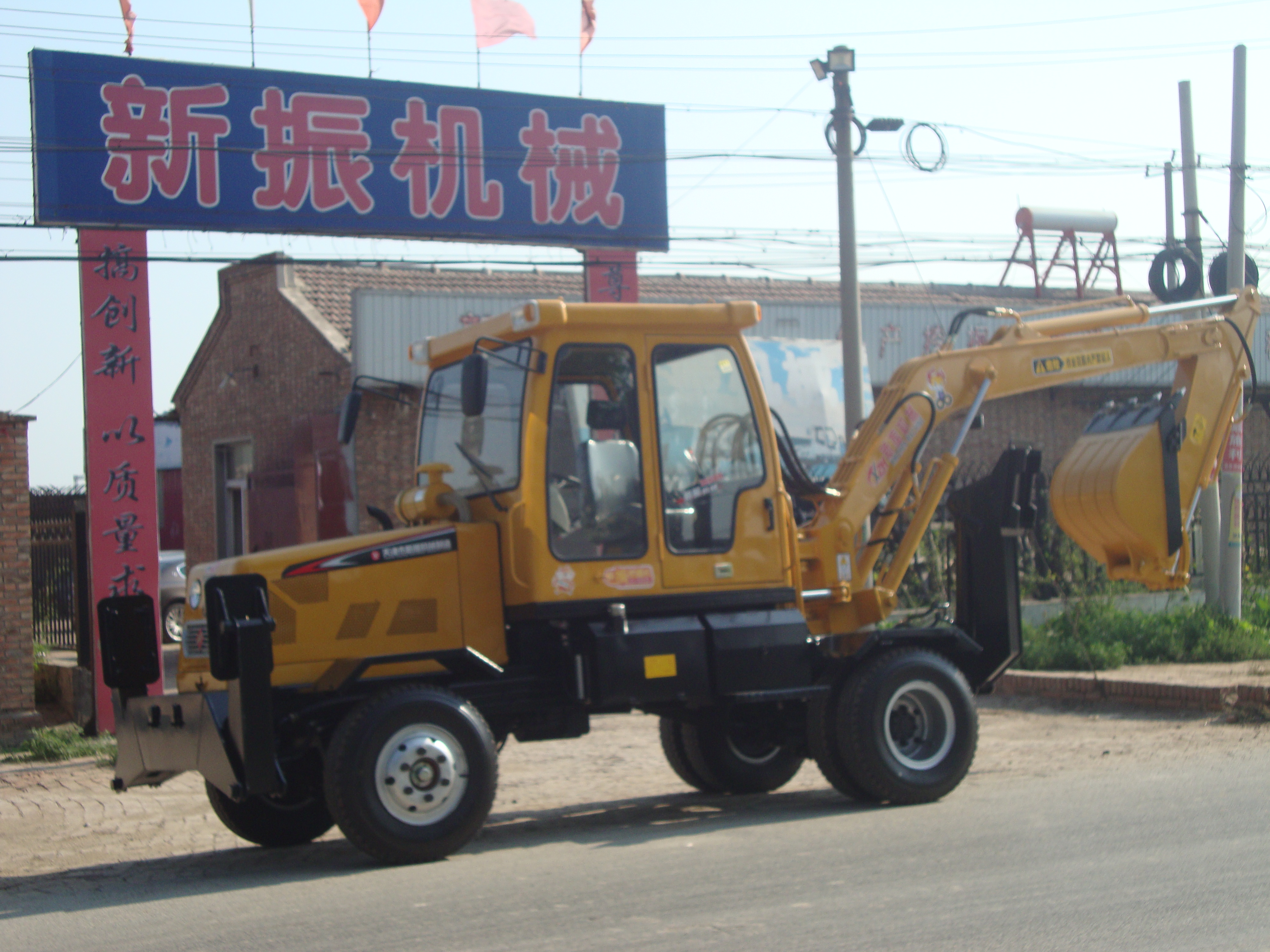 福建轮胎小型农用挖掘机厂家