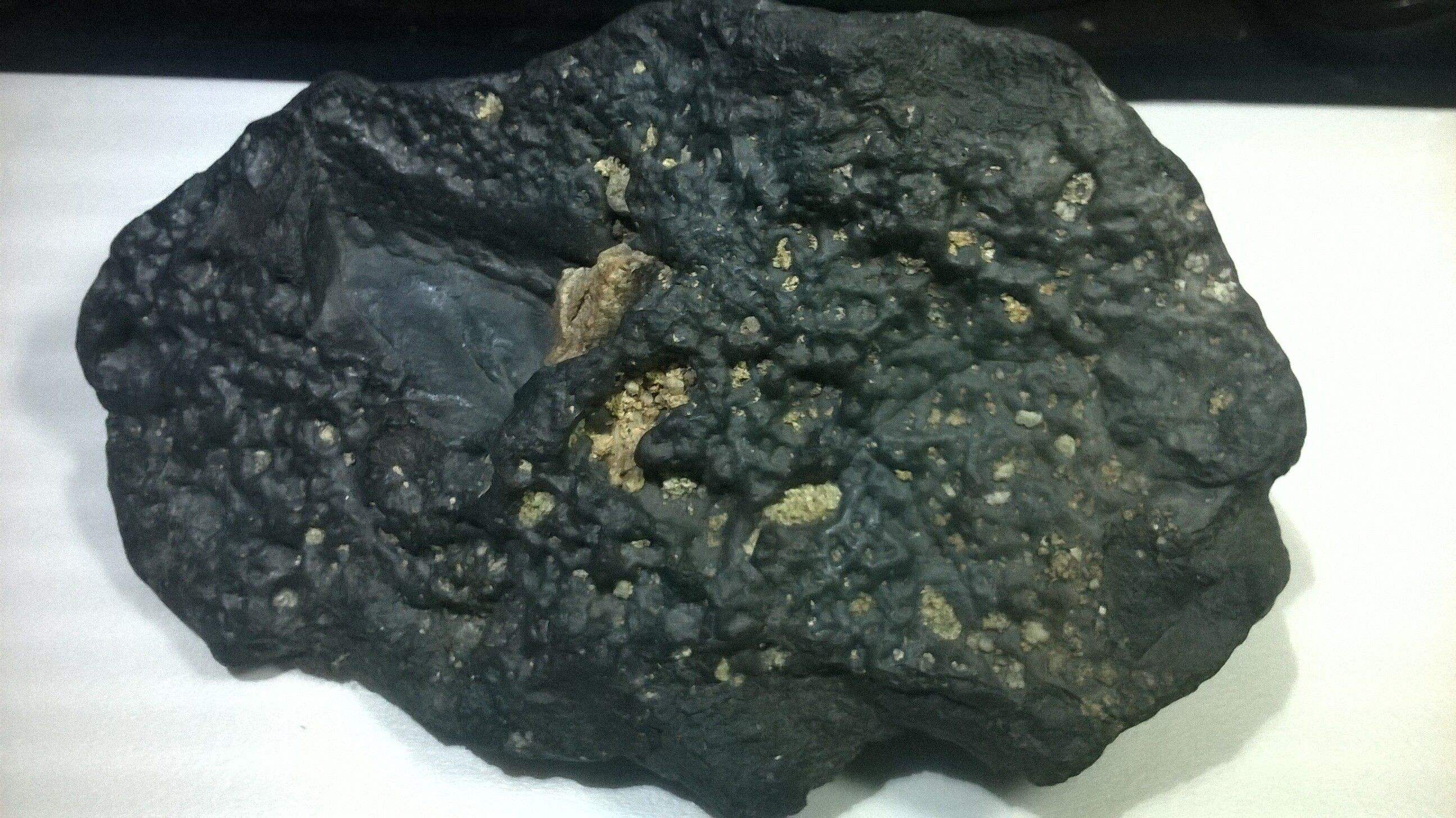 滁州(哪里收购）石陨石|私人上门收购）石陨石