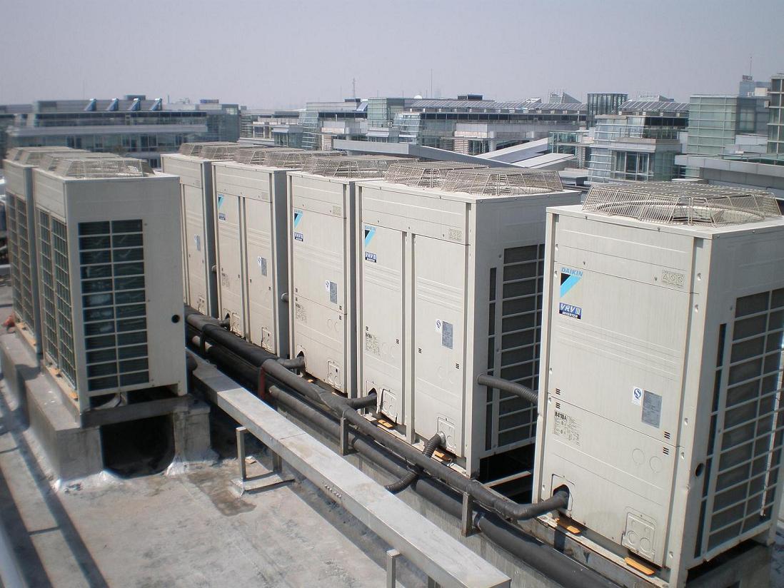 空调回收-深圳龙华区回收水冷螺杆冷水机组价格