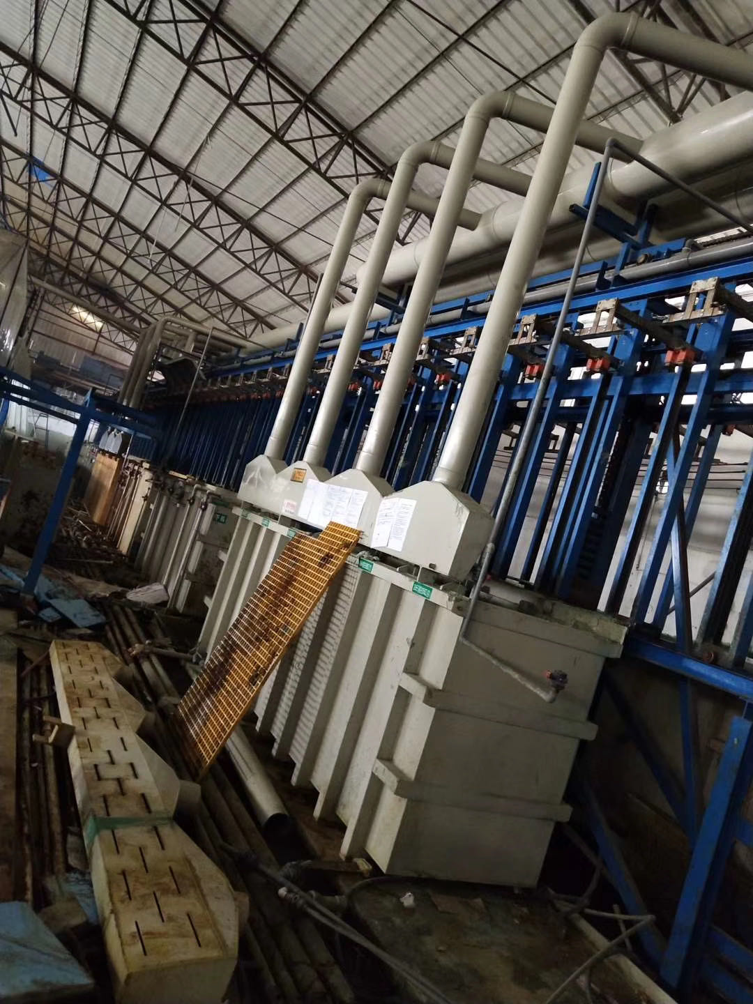 广东潮州废旧整厂设备回收-反应釜生产线回收一览表