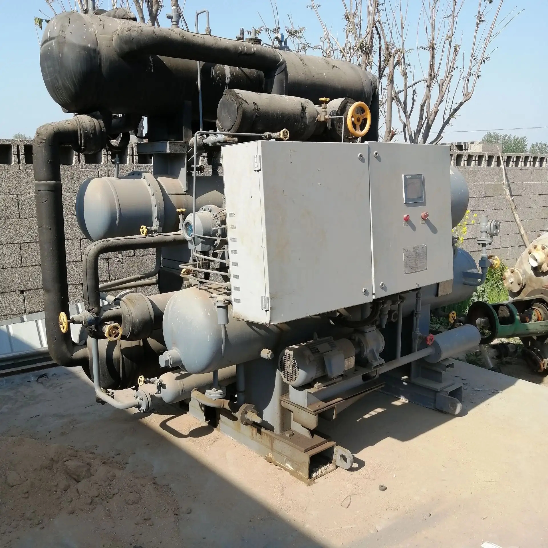 惠州仲恺区二手空调回收冷水机组回收空调房拆除回收