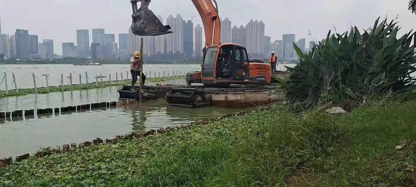 惠州水陆两用船挖出租月租多少钱,水陆挖机出租一站式服务