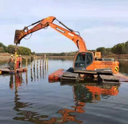 咸宁水上挖机清淤单价沼泽,水陆挖机出租一站式服务