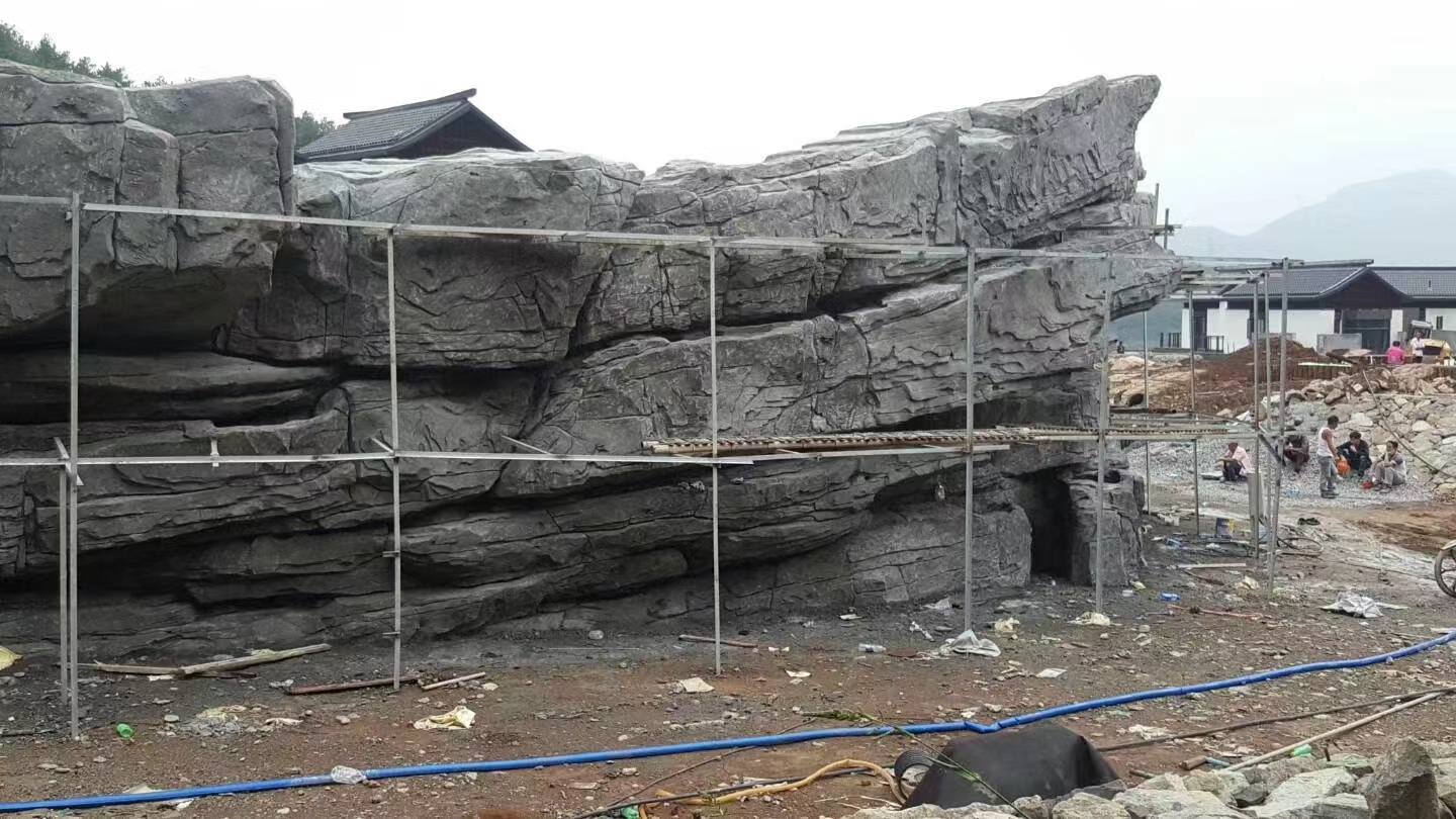 福州小型假山,福州假山施工队,水泥塑石假山